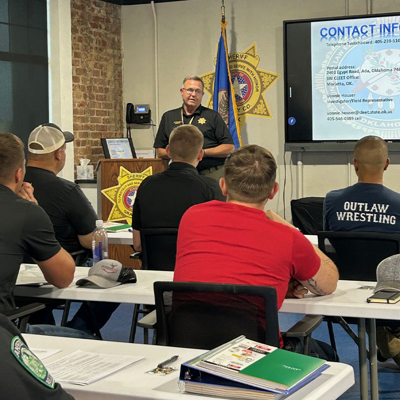 sheriff training deputies
